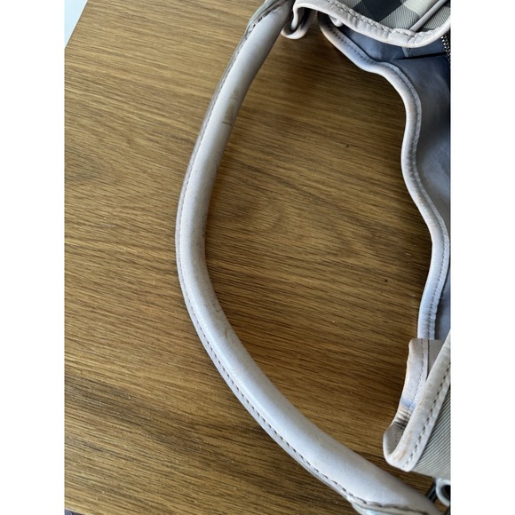 Burberry Beige Smoked Check PVC and Leather Walden Hobo Medium Women's Bag - Picture 15 of 15